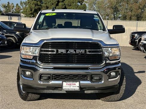 Used 2019 RAM 2500 Big Horn image 2