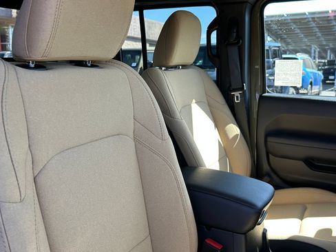 New 2026 Jeep Gladiator Willys AWD/4WD image 16