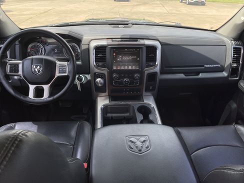 Used 2016 RAM 1500 Laramie RWD image 15