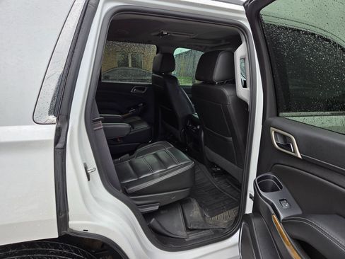 Used 2017 GMC Yukon Denali w/ Open Road Package AWD/4WD image 19