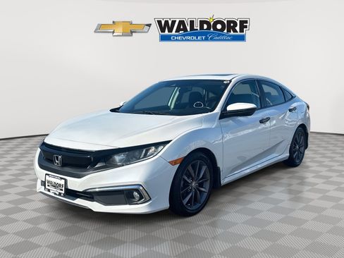 Used 2020 Honda Civic EX image 3