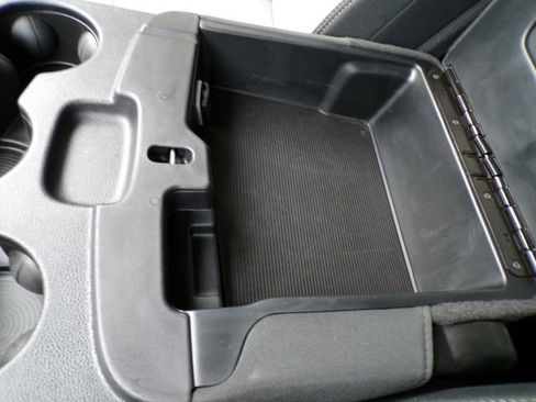 Used 2024 RAM 3500 Big Horn image 29