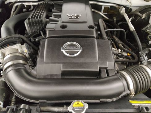 Used 2019 Nissan Frontier SV RWD image 30