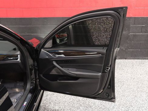 Used 2019 BMW M5 w/ Executive Package AWD/4WD image 44