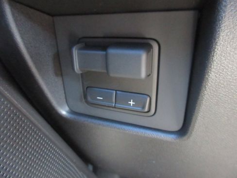 New 2026 GMC Canyon AT4 image 20