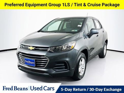 Used 2020 Chevrolet Trax LS w/ Tint and Cruise Package AWD/4WD image 3