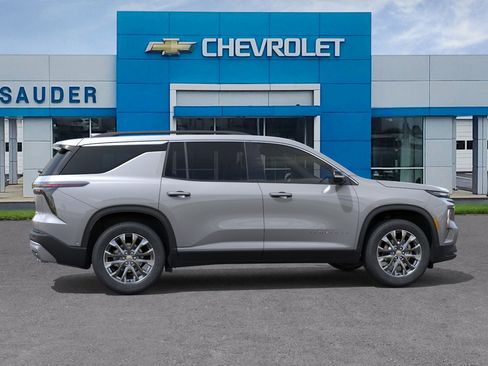 New 2026 Chevrolet Traverse LT image 5