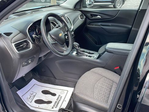 Used 2024 Chevrolet Equinox LT w/ LPO, Floor Liner Package AWD/4WD image 9