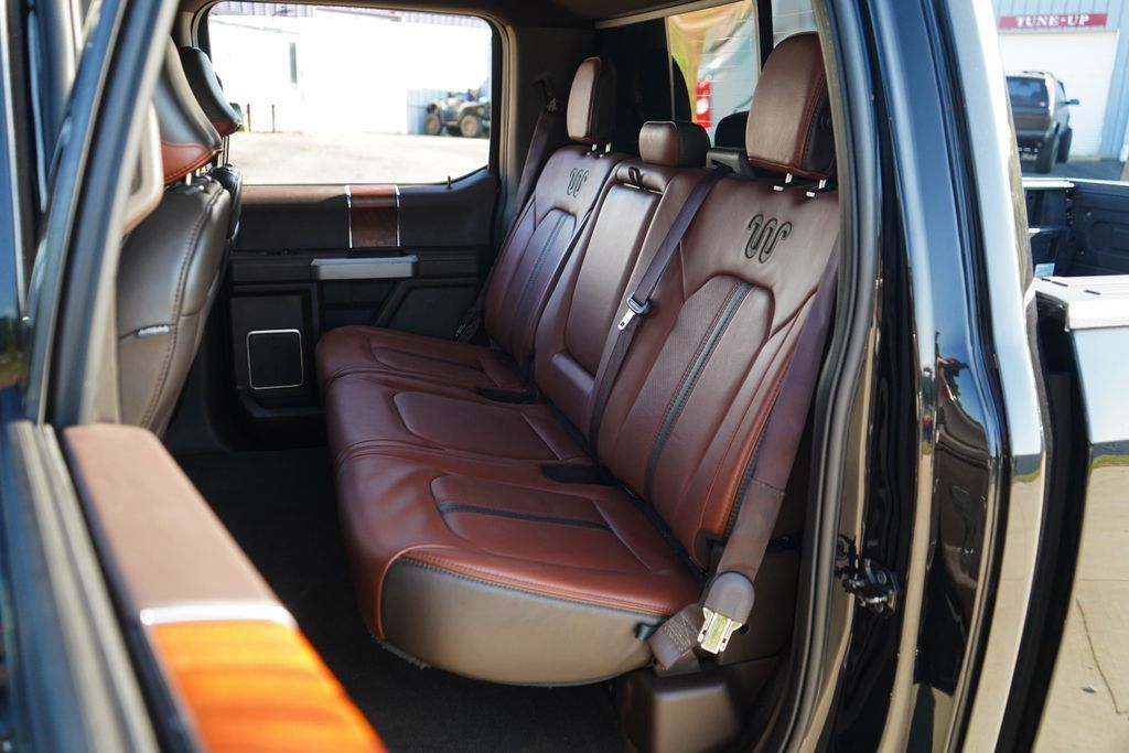 Used 2019 Ford F150 King Ranch w/ Equipment Group 601A Luxury AWD/4WD image 9