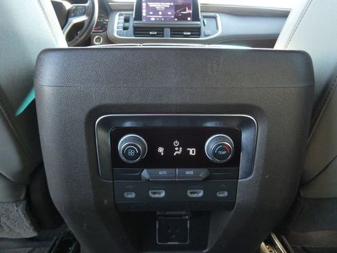 Certified 2021 Chevrolet Suburban LT w/ Rear Media and Nav Package AWD/4WD image 21