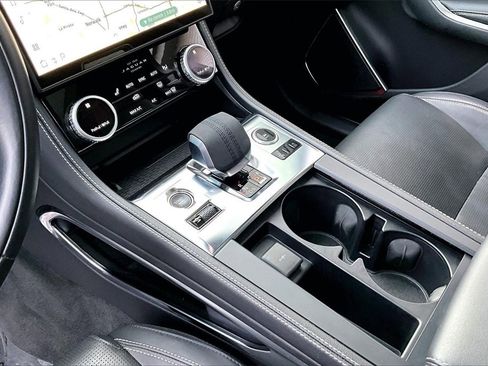 Used 2025 Jaguar F-PACE R-Dynamic S image 16