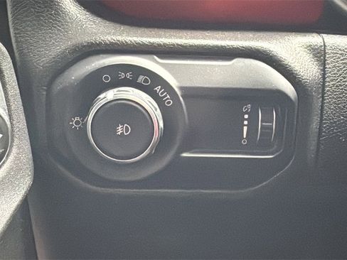 Used 2023 Jeep Wrangler Unlimited Rubicon image 19