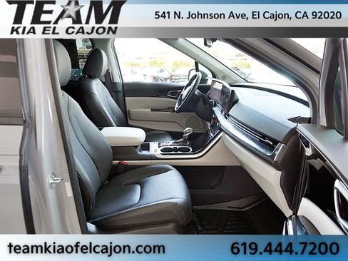 Used 2024 Kia Carnival SX Prestige FWD image 11