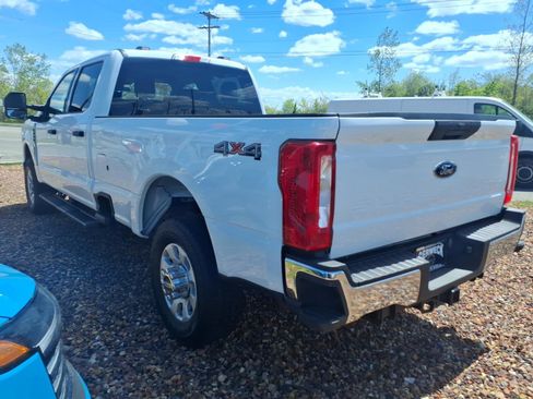 Used 2024 Ford F250 XLT AWD/4WD image 4