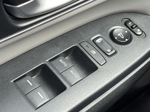 Used 2017 Honda CR-V EX-L image 23