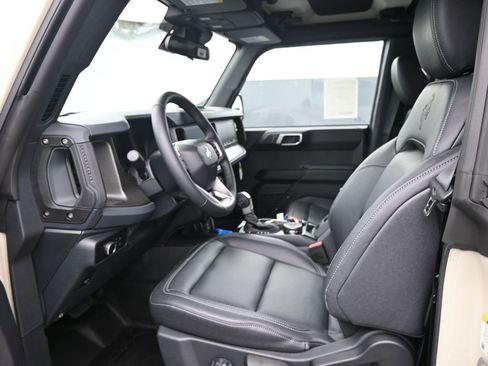 New 2025 Ford Bronco Big Bend image 32