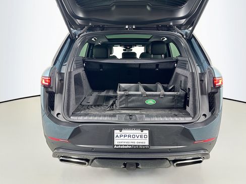 Certified 2025 Land Rover Range Rover Sport SE image 31