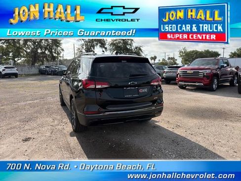 Used 2023 Chevrolet Equinox RS FWD image 9
