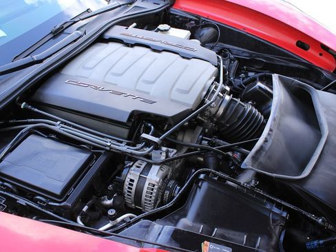 Used 2017 Chevrolet Corvette Grand Sport w/ Grand Sport Heritage Package image 18