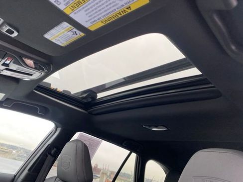 Used 2024 Subaru Outback Wilderness image 14