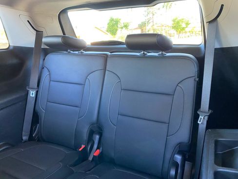 Used 2020 GMC Acadia SLT image 38