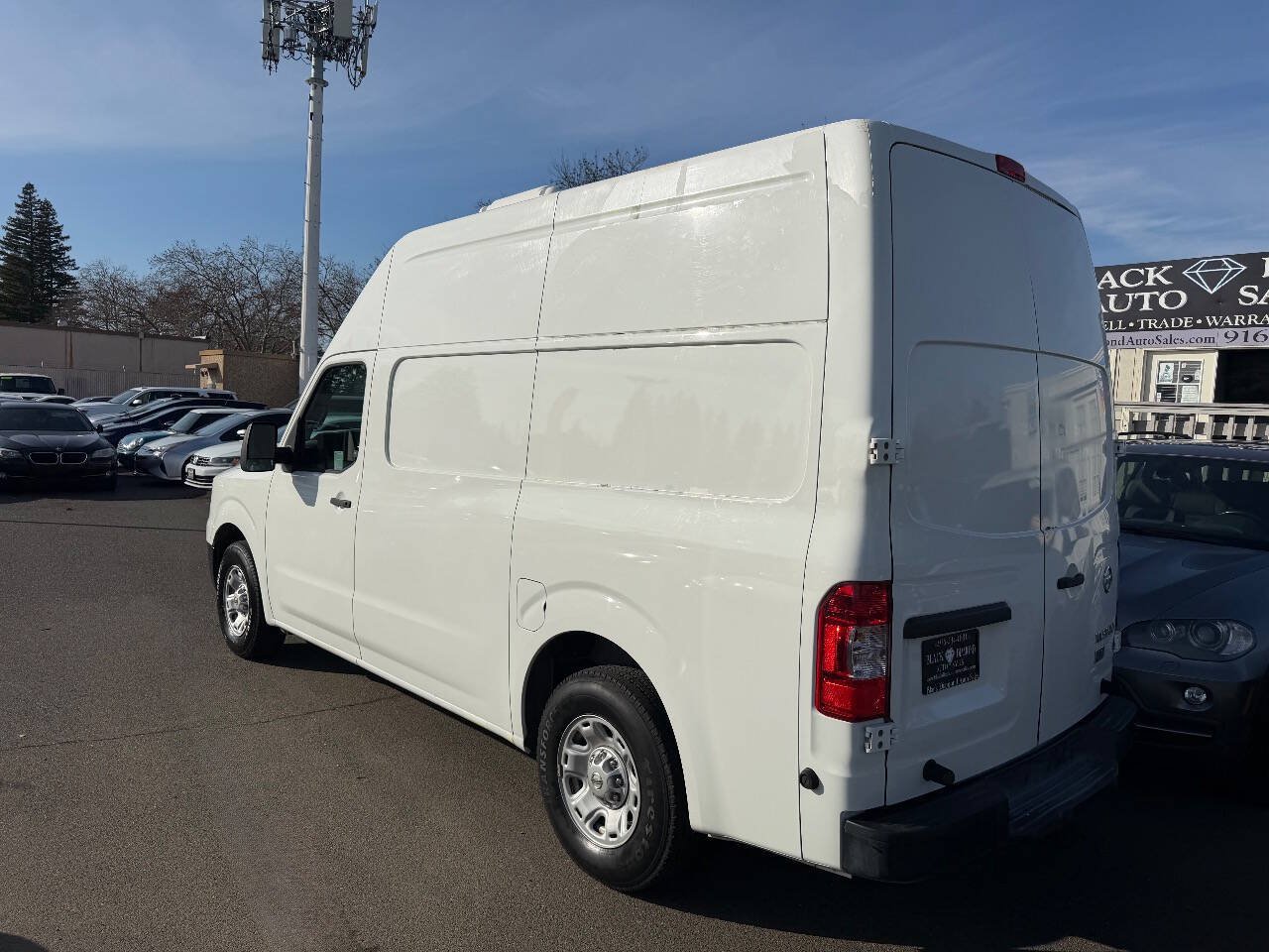 Used 2013 Nissan NV 3500 S w/ PWR Basic Pkg RWD image 10