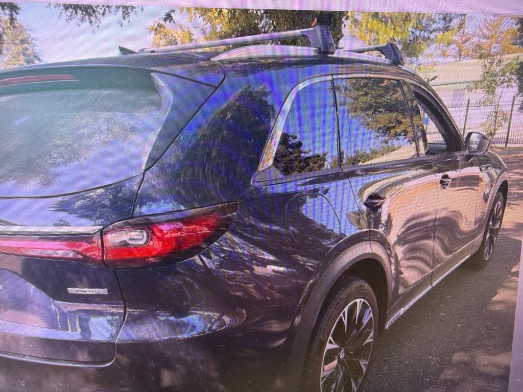 Used 2025 MAZDA CX-90 Plug-In Hybrid w/ Premium Plus AWD/4WD image 3