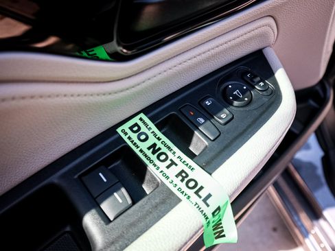 New 2026 Honda Odyssey Touring image 15