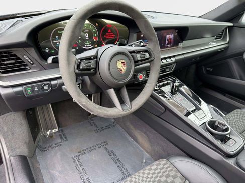Used 2026 Porsche 911 Targa 4 GTS AWD/4WD image 40