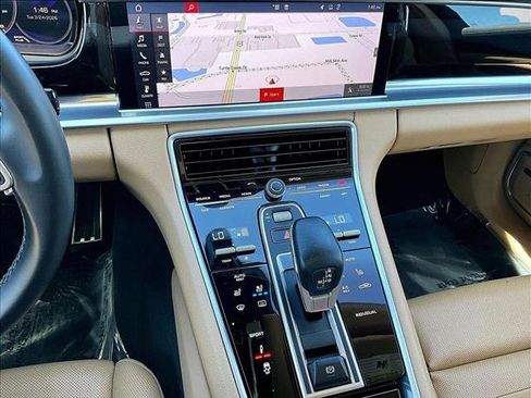 Used 2018 Porsche Panamera 4S AWD/4WD image 24