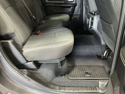 Used 2019 RAM 2500 Big Horn AWD/4WD image 14