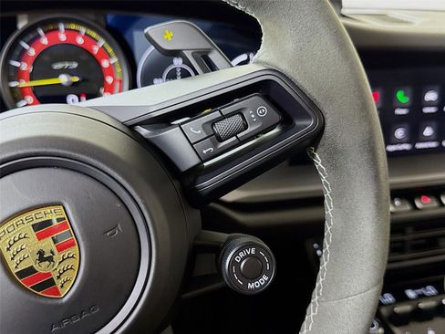 Used 2022 Porsche 911 GT3 image 25