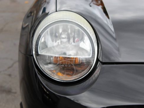 Used 2003 Ford Thunderbird RWD image 9