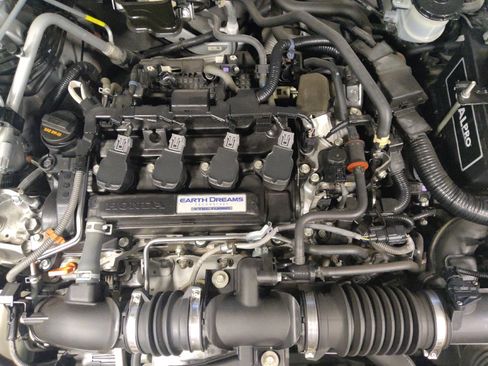 Used 2018 Honda Accord LX image 30
