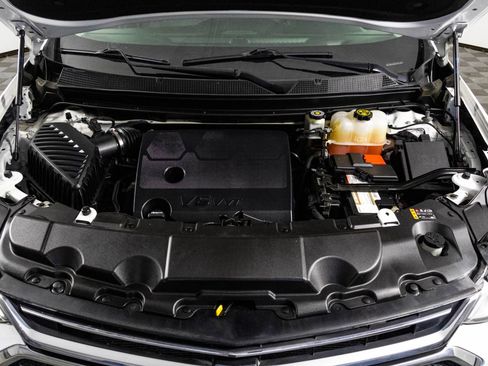 Used 2021 Chevrolet Traverse LT w/ LPO, Floor Liner Package image 45