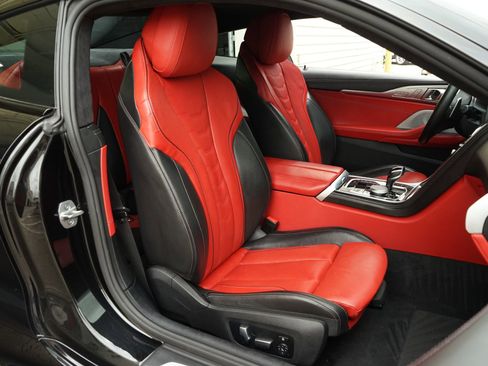 Used 2023 BMW M850i xDrive Coupe image 11