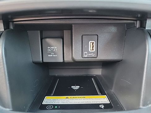 Used 2018 Honda Accord Touring image 30