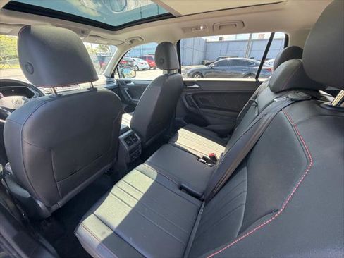 Used 2024 Volkswagen Tiguan Wolfsburg Edition FWD image 18