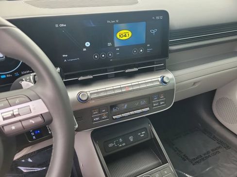 Used 2024 Hyundai Kona SEL FWD image 21
