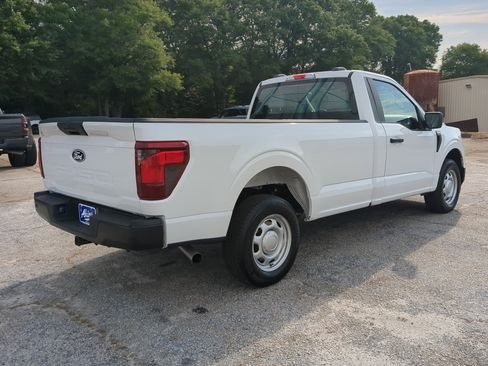 Certified 2024 Ford F150 XL RWD image 3
