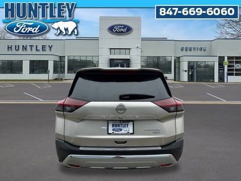 Used 2023 Nissan Rogue Platinum w/ Platinum Premium Package image 5