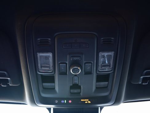 Used 2023 GMC Yukon XL AT4 w/ AT4 Premium Plus Package image 44