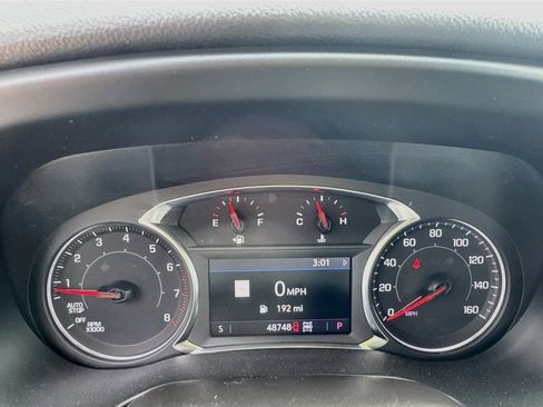 Used 2023 GMC Acadia SLT AWD/4WD image 15