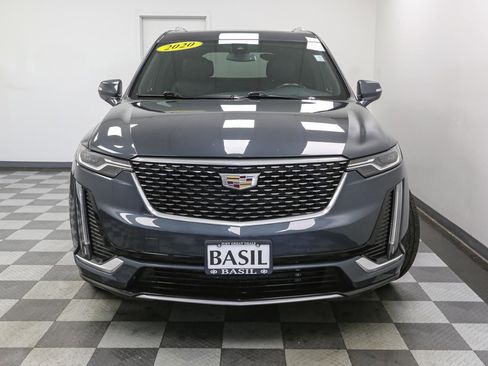 Used 2020 Cadillac XT6 Premium Luxury image 3