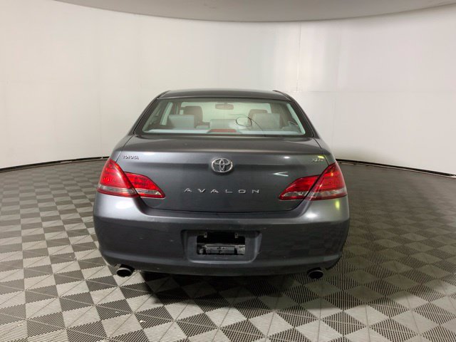 Used 2008 Toyota Avalon Touring FWD image 6
