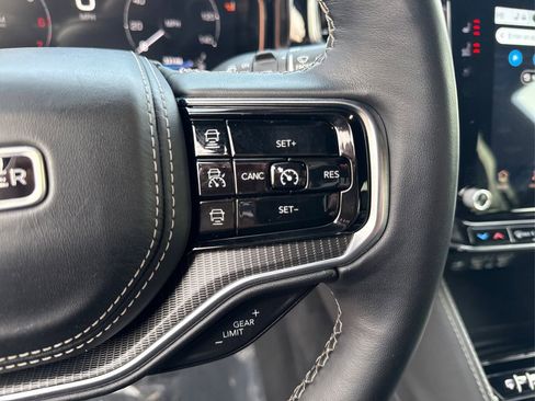 Used 2024 Jeep Grand Wagoneer Series II w/ Quick Order Packagew 28T image 30