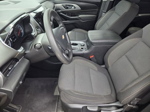 Used 2020 Chevrolet Traverse LS FWD image 12