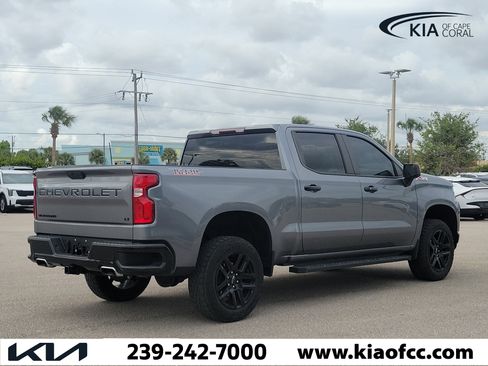 Used 2021 Chevrolet Silverado 1500 LT Trail Boss AWD/4WD image 6