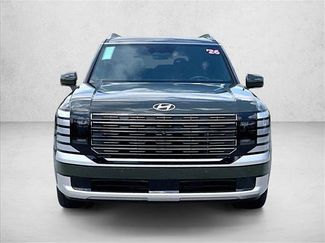Used 2026 Hyundai Palisade Calligraphy FWD video 3
