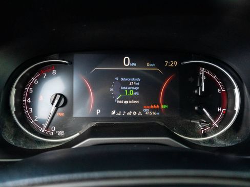 Used 2024 Toyota RAV4 XLE FWD image 34
